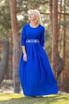 Kleita "Līga"komplektā ar jostu. PIEGĀDE 20 DIENU LAIKĀ!