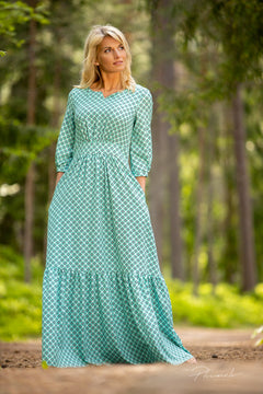 Kleita Anni "Violetta"