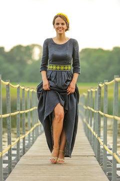 Kleita "Līga" komplektā ar jostu. PIEGĀDE 20 DIENU LAIKĀ!