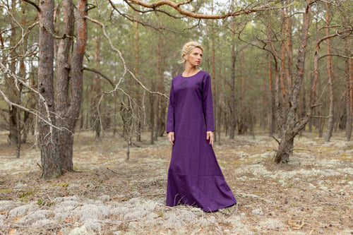 Viking dress violet