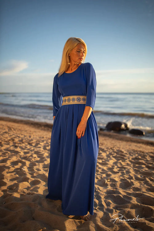 Kleita "Līga" bez jostas