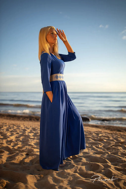 Kleita "Līga" bez jostas